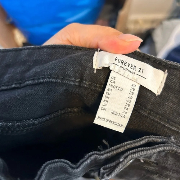 Forever 21 High Rise Black Flare Jeans - Picture 3 of 4